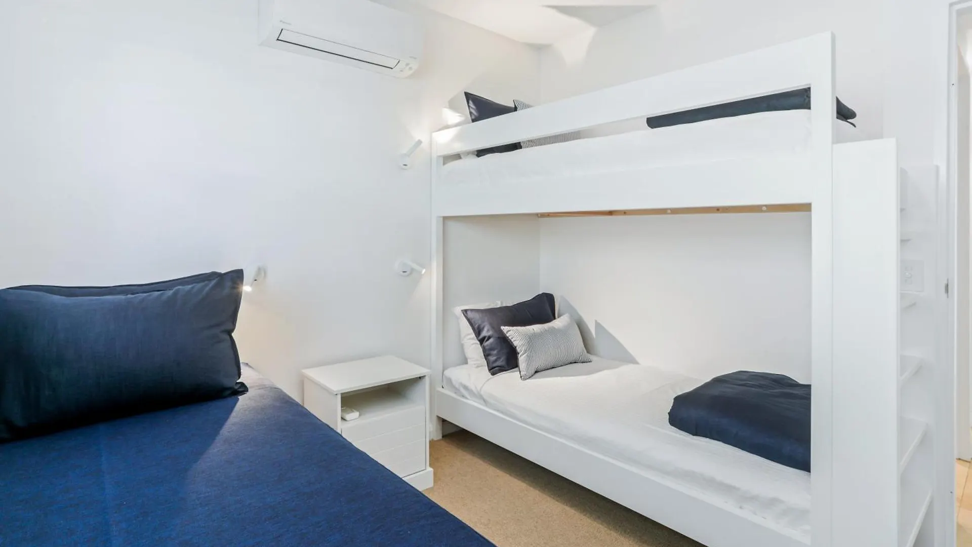 Apartment Beachfront Luxury, Hastings Street Noosa Heads